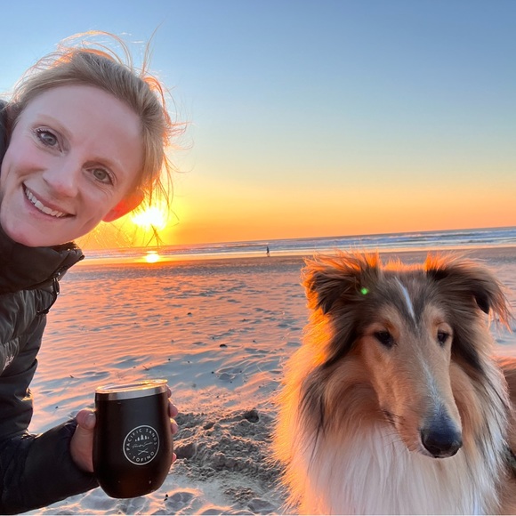 Meet your Posher, Dana - Picture 1 of 2